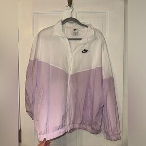 nike windbreaker. brand new. never worn